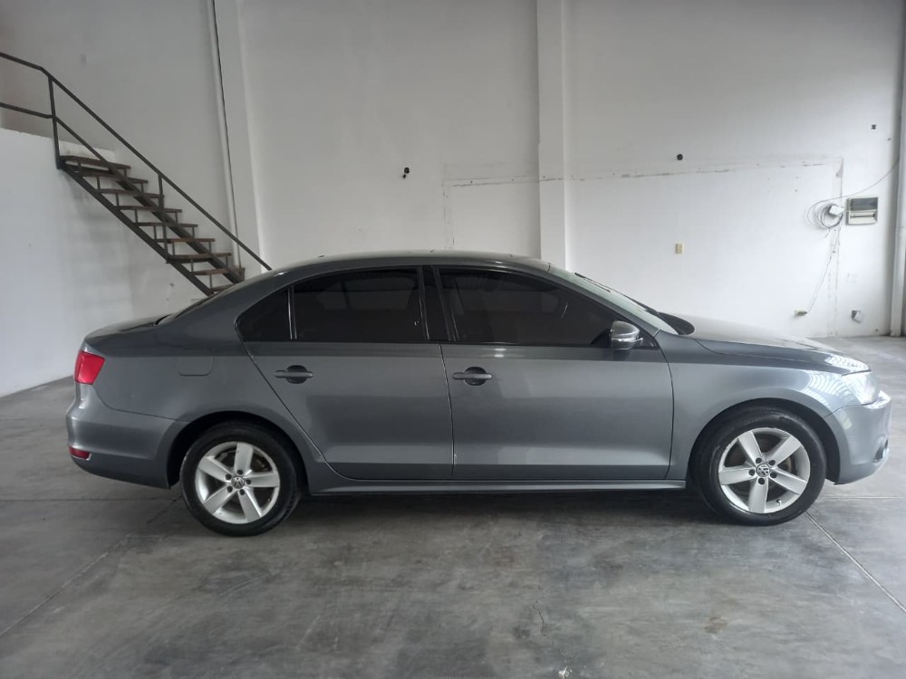 Volkswagen VENTO Vento Variant 2.5 Confort     L/11 — foto 5